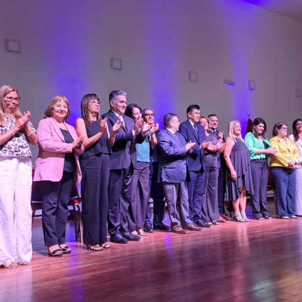 El Rector tomó juramento al Gabinete Rectoral