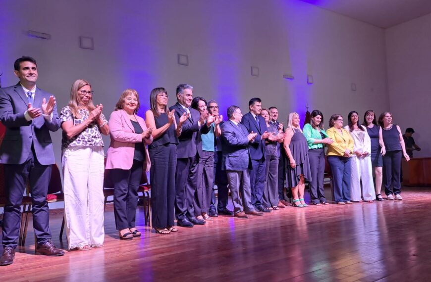 El Rector tomó juramento al Gabinete Rectoral