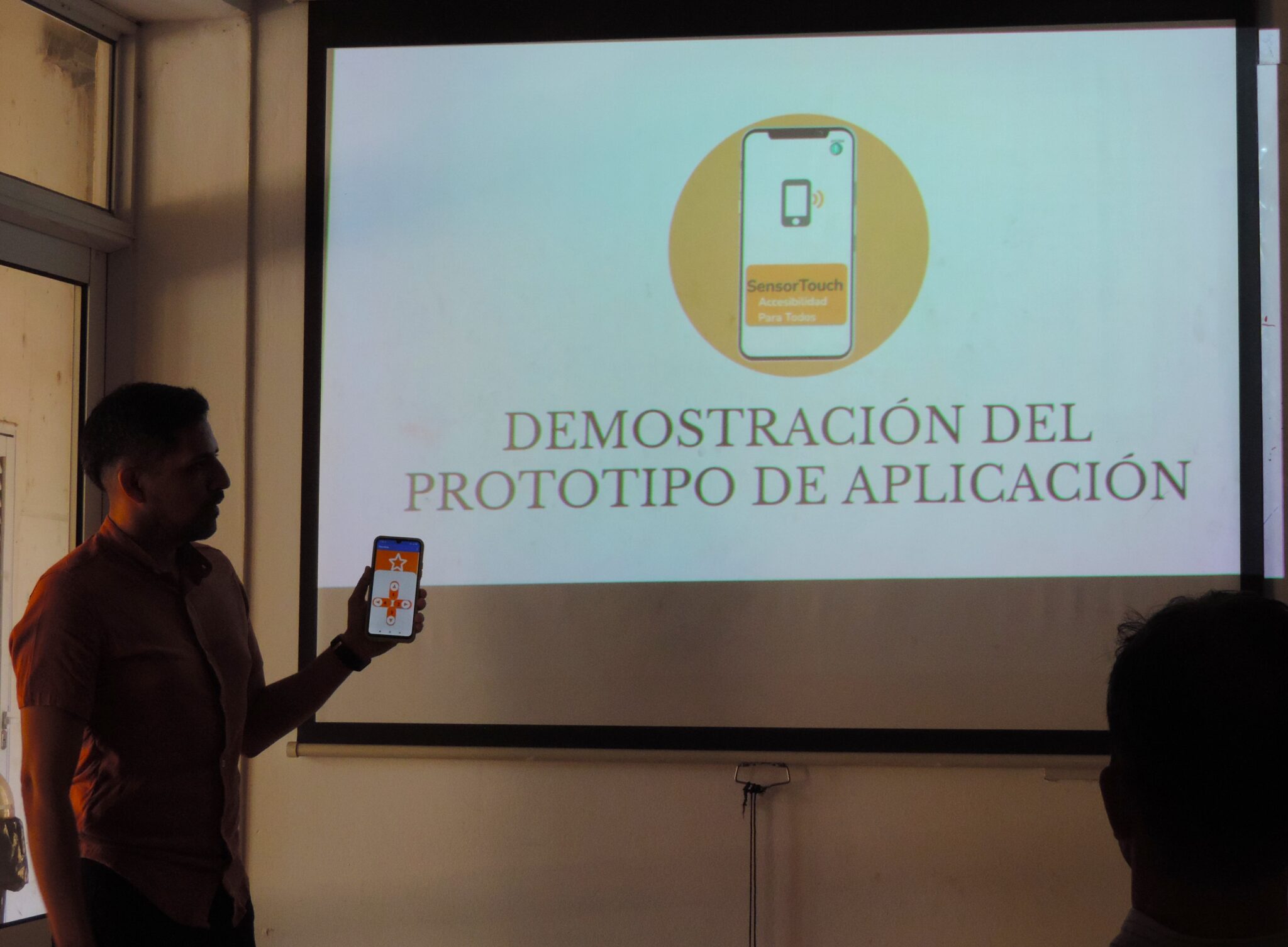 Presentaron una App para personas invidentes