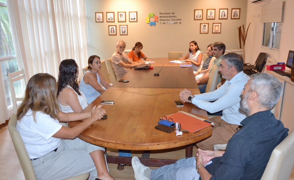 Humanidades fortalece el acompañamiento a futuros doctores en Ciencias Económicas