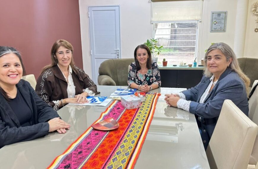Humanidades fortalece vínculos con el Colegio de&hellip;