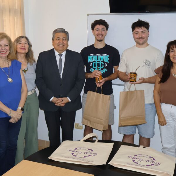 Recibimos nuevos becarios desde Francia