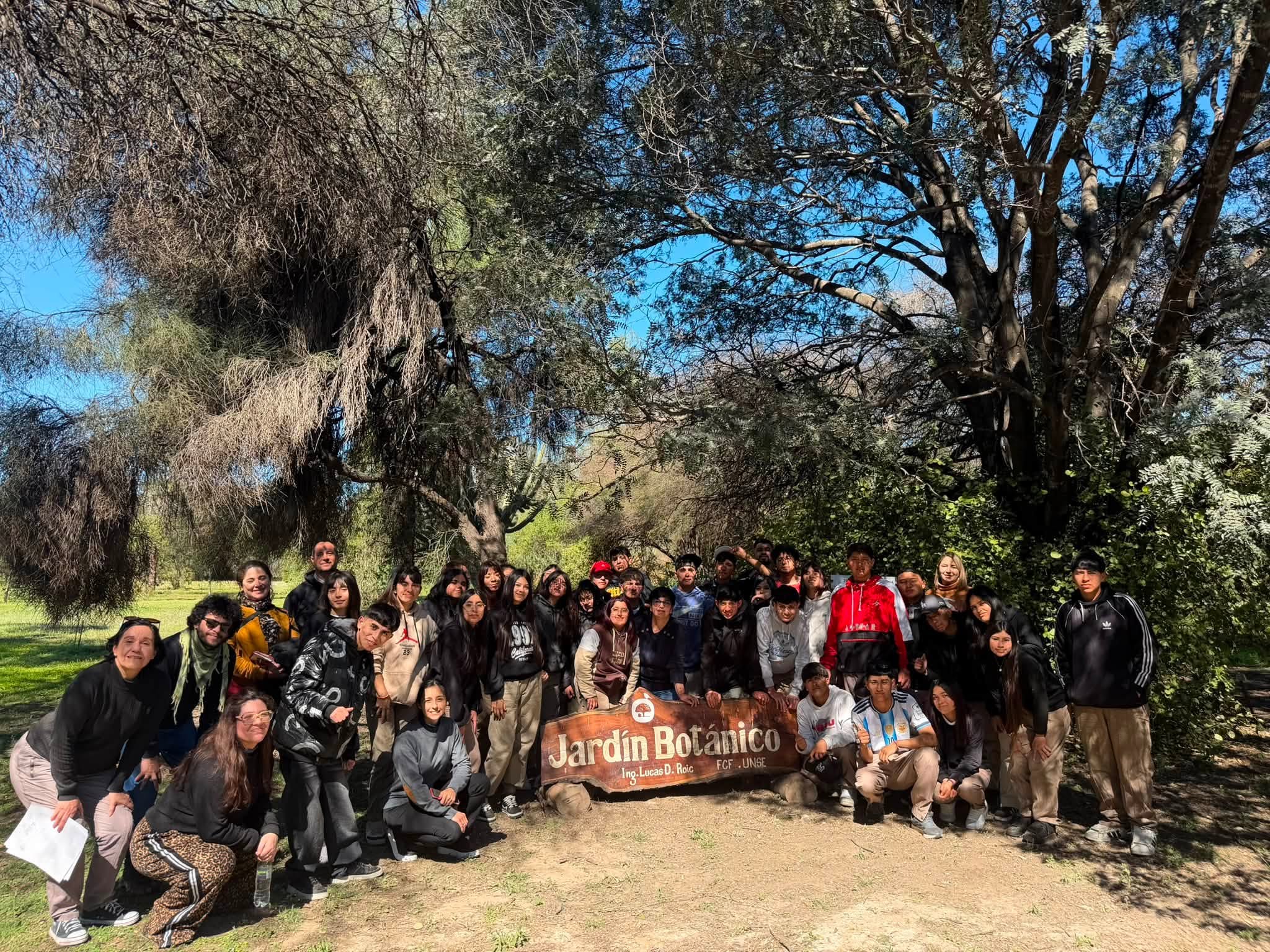 Estudiantes de Frías visitaron la Facultad de Ciencias Forestales en el marco de Aulas Forestales