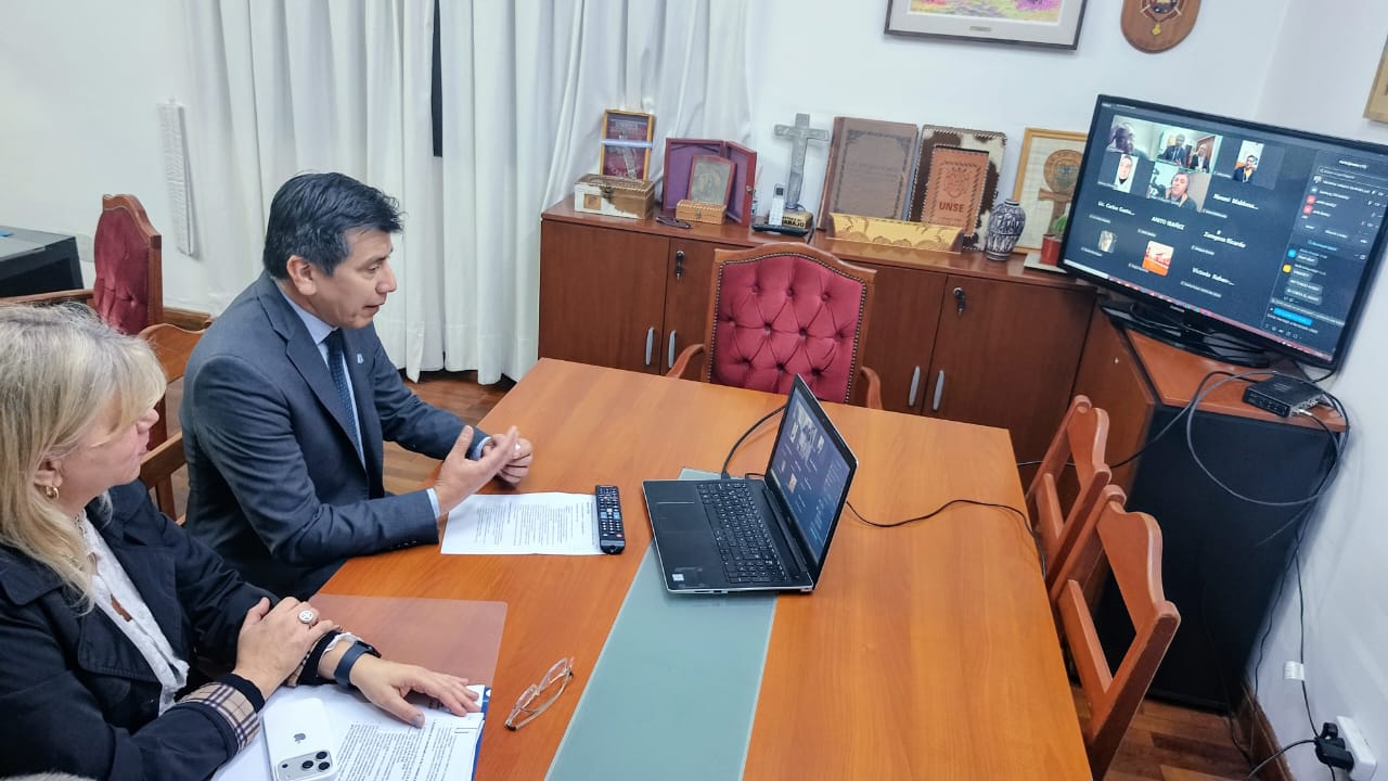 La UNSE realizó una inédita rueda de prensa virtual para difundir su oferta académica en comunidades del interior