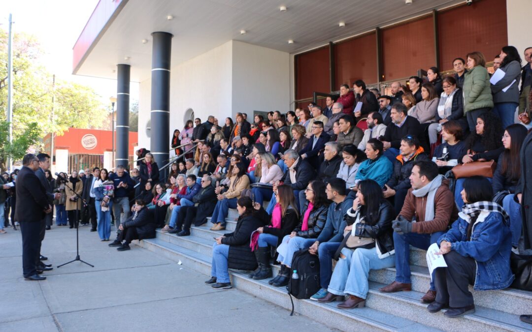 La UNSE salió a la calle para defender el financiamiento universitario en una clase pública