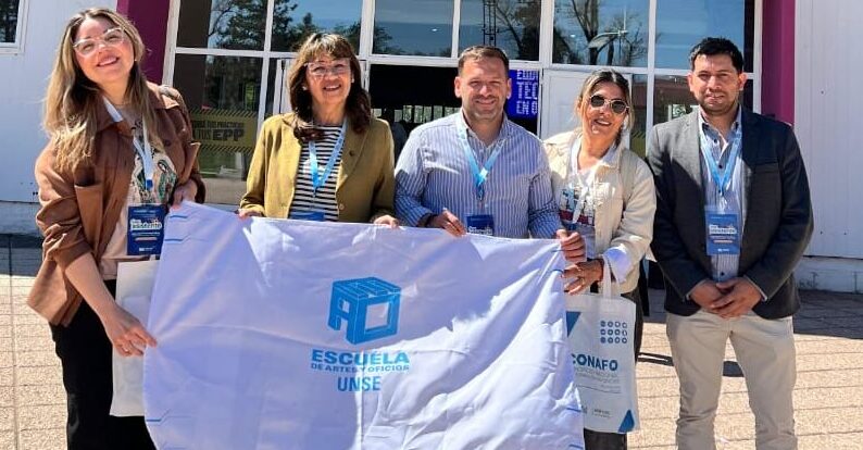 La Escuela de Artes y Oficios de la UNSE participó del 1° Congreso Nacional de Formación en Oficios