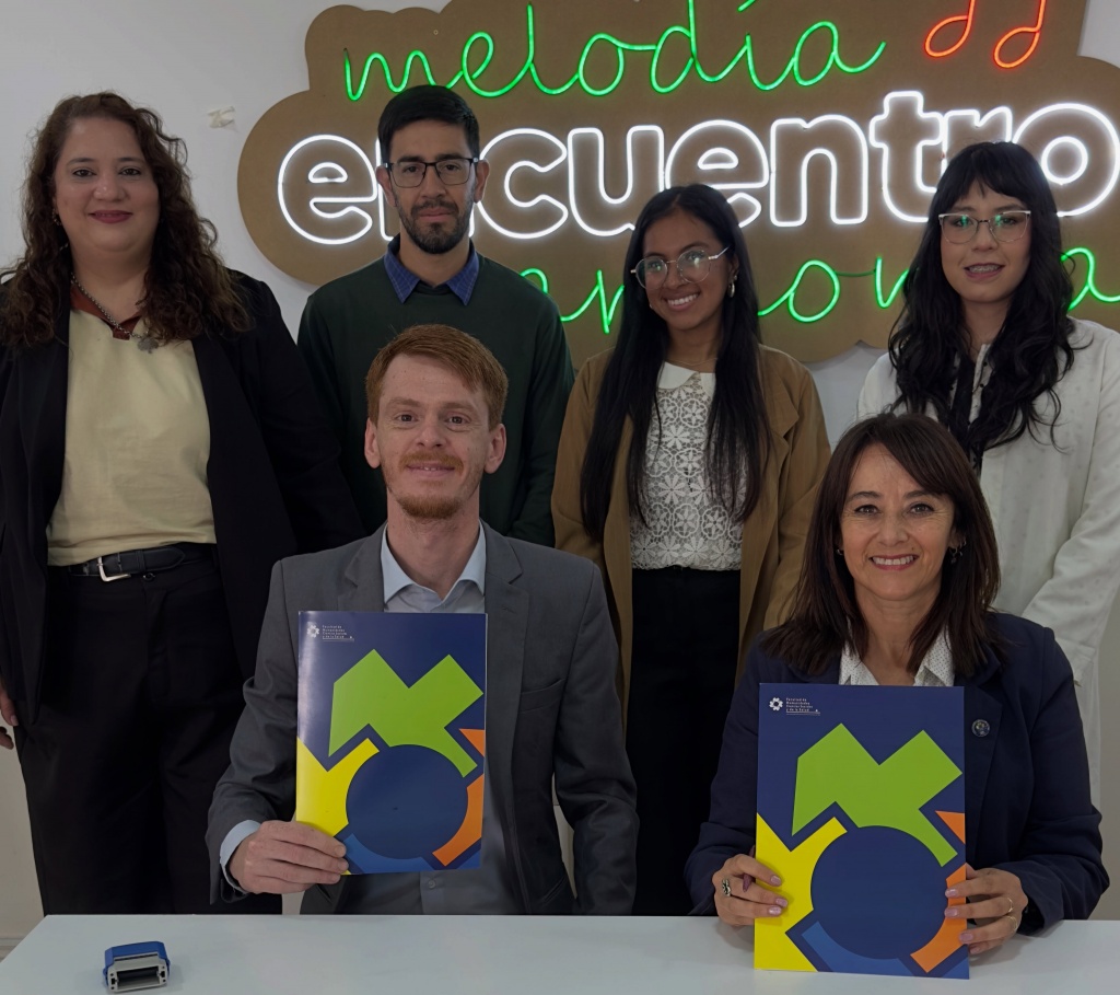 Humanidades y NEXO firmaron un convenio para desarrollar acciones de acompañamiento a adolescentes